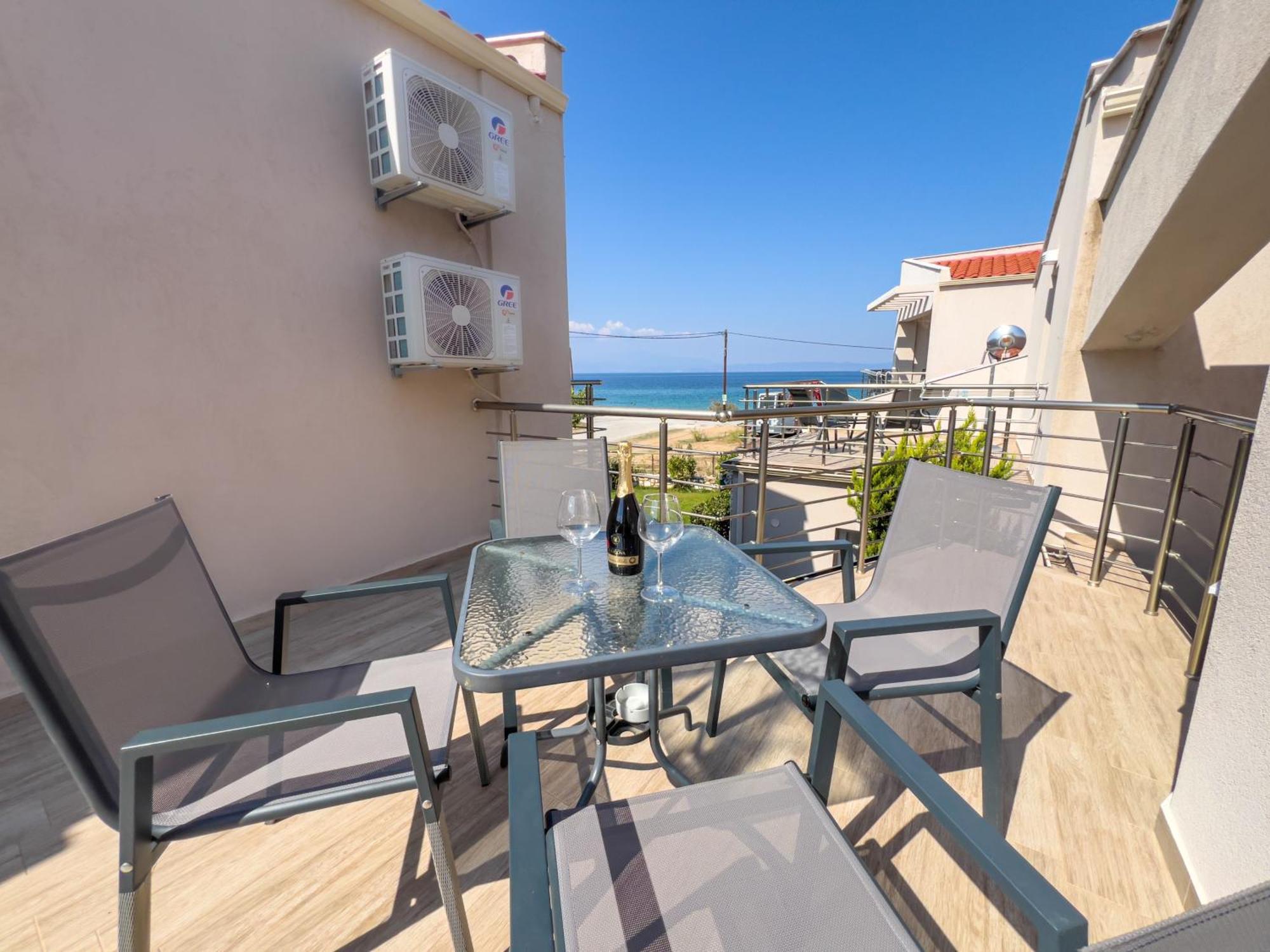 Yalos Beach Maisonettes Skala Sotiros Exterior foto
